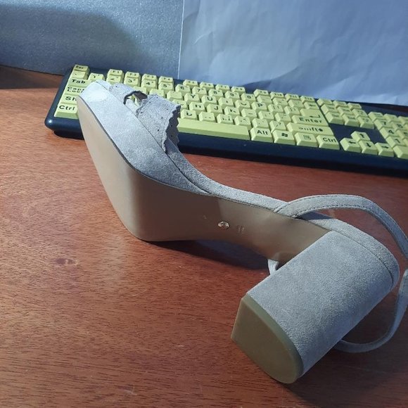 NEW ! Pella Mode Ansel Women Platform Sandal Color Mushroom Size 9 - Picture 5 of 7